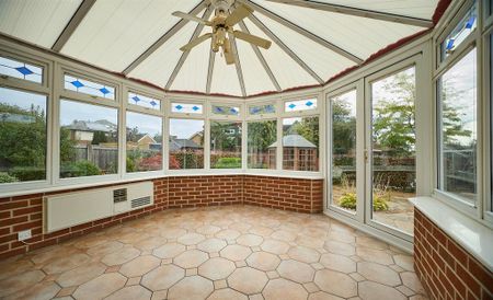 3 bedroom detached house to rent - Photo 4