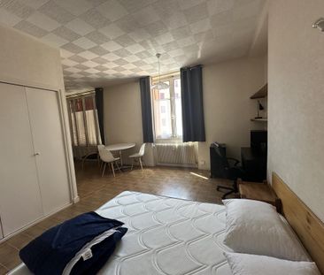 Location Appartement 1 pièce Meublé 38m² CHAMBERY 73000 - Photo 5