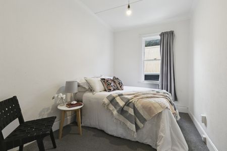 96A Pirie St, Mount Victoria - Photo 4