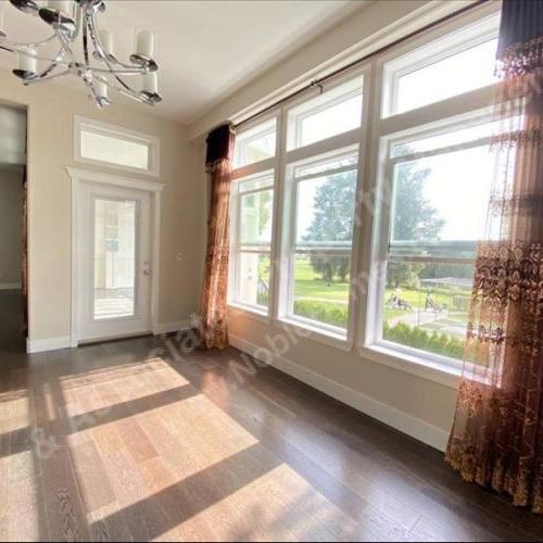 1XXXX 77A Avenue UP Surrey - Photo 1