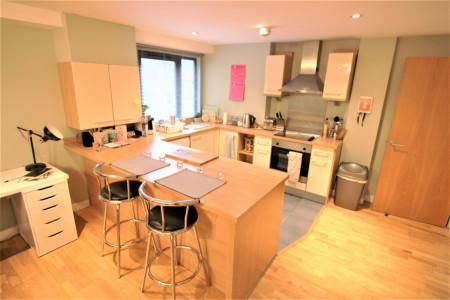 1 bedroom flat to rent - Photo 3