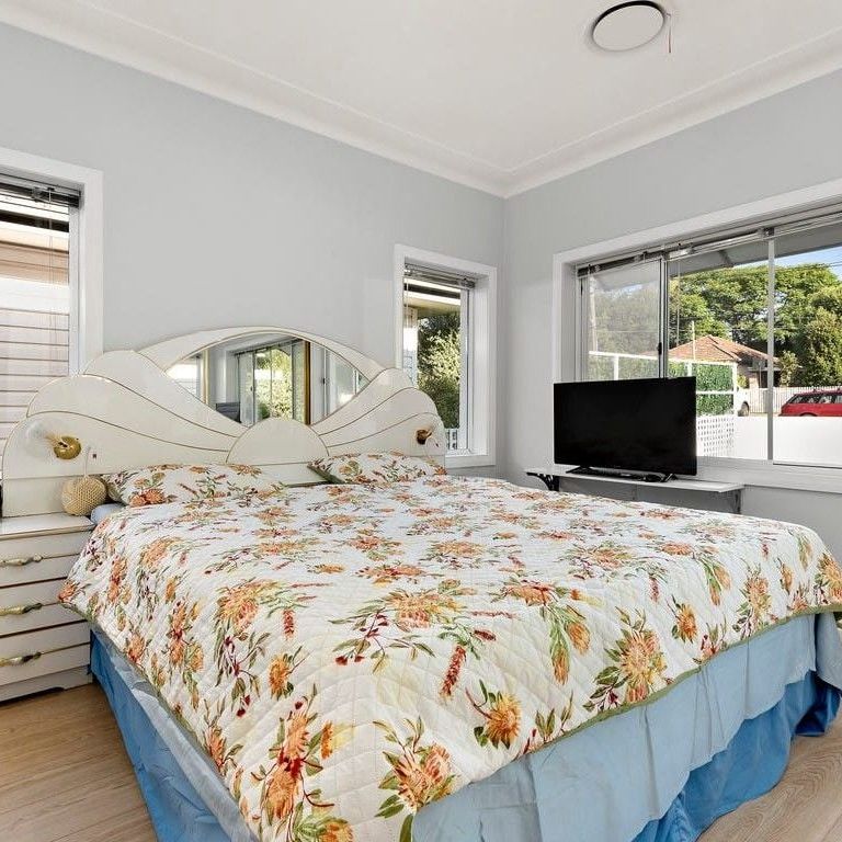 Cromer, 42 Tennyson Road - Photo 1