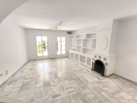 3 room luxury House for rent in Marbella, Andalusia - Foto 2
