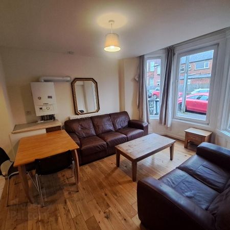 Unit A, 1 Stranmillis Gardens, BT95AS, Belfast - Photo 2