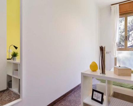 Viale Giovanni Vicini, Bologna, Emilia-Romagna 40134 - Photo 2