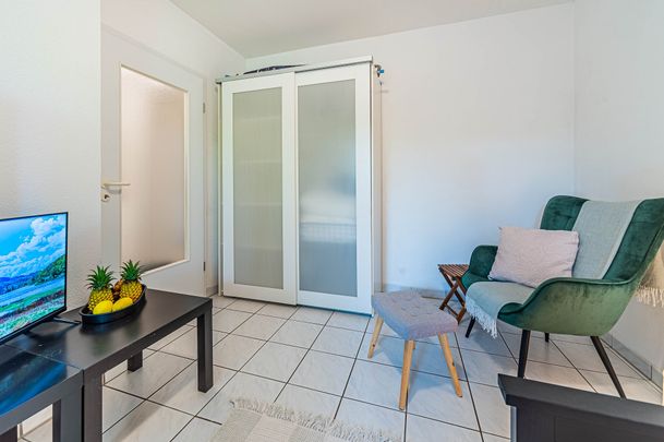 City-Residence: Möbliertes Single-Apartment in Bornheim - Photo 1