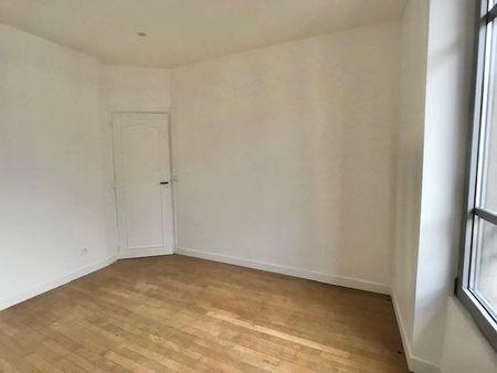 Location Appartement 3 pièces 41m² ST ARNOULT EN YVELINES 78730 - Photo 3