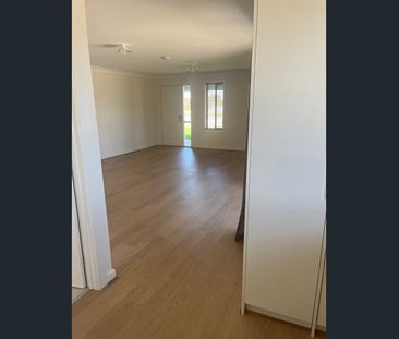 110 Hindmarsh Rd, Murray Bridge, SA 5253 - Photo 2