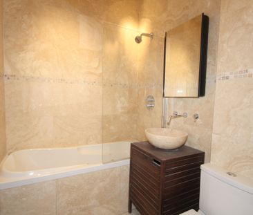 Marlborough Road, N19 4NB, Archway - Photo 2