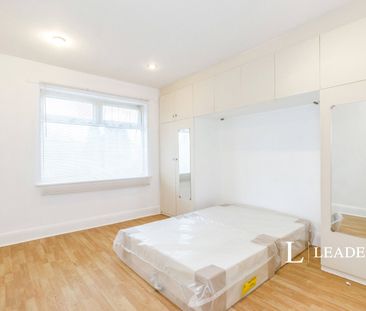 1 bedroom house to rent Elgar Avenue, Surbiton, KT5 - Photo 2