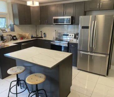 1 Bed/1 Bathroom, beautifully renovated, quiet Lower Mount Royal co... - Photo 1
