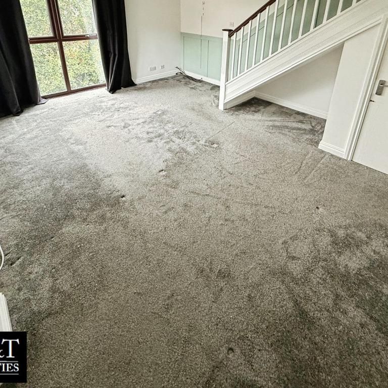 2 bedroom maisonette to rent - Photo 1