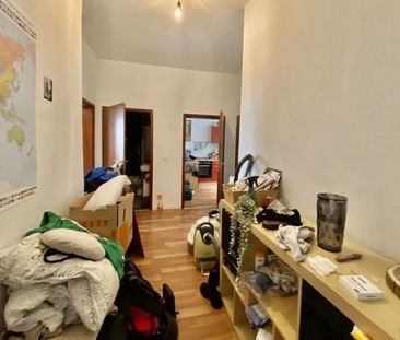 Sanierte WG-geeignete 2-Raum-Wohnung im Erdgeschoss im Dichterviertel - Photo 1