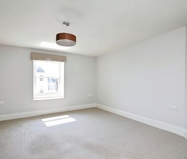 Market Square, Bicester - Photo 3