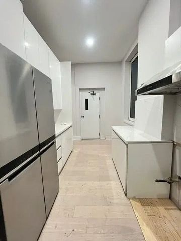 For Lease - 2 Bellwoods Park Unit# 1, Toronto, Ontario - Photo 4