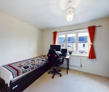 2 bedroom terraced house to rent - Photo 4