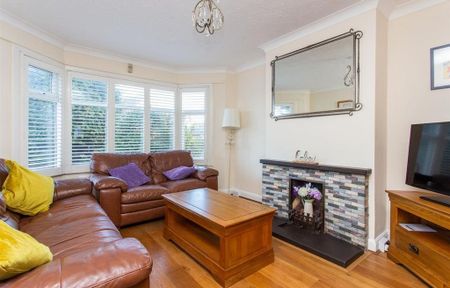 5 bedroom semi-detached house to rent - Photo 3