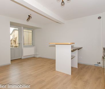 Location Appartement 2 pièces 32m² ST MARCELLIN 38160 - Photo 1