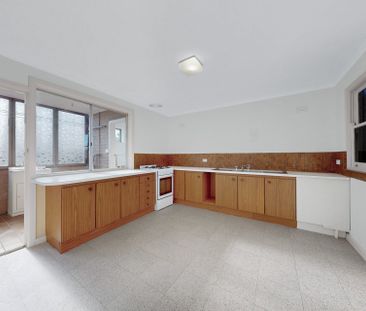 Fresh Paint, New Carpet, Perfect Setting - Photo 1