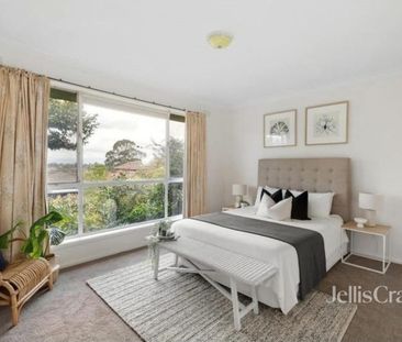 Spacious Family Home - Photo 5