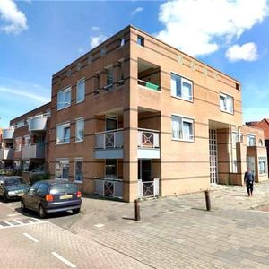 Studio Apartment Acaciastraat, Eindhoven - For Rent - Photo 2