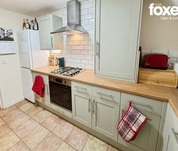 2 bed flat to rent in Crabton Close Road, Bournemouth, Dorset, BH5 1HN - Photo 6