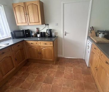 3 bedroom detached house to rent - Photo 6