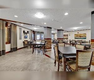 55+ Studio Apartment For Rent Griesbach Edmonton - Photo 5