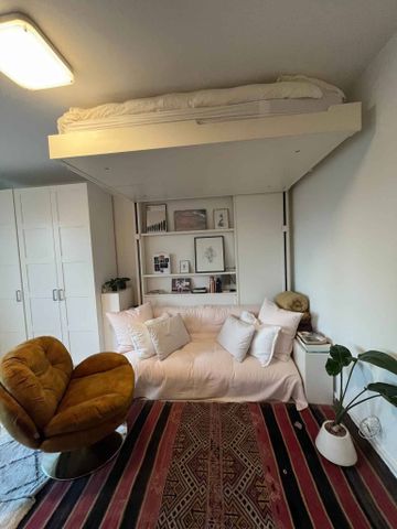 Très beau studio meublé - Photo 2