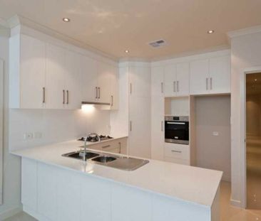 13A Davies Avenue, Tranmere SA, Belconnen - Photo 3