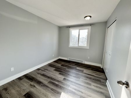 For Lease - 83 Marlborough Avenue Unit# 1, London South, Ontario - Photo 4