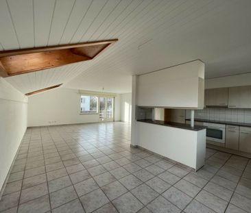 FRIBOURG (quartier de Beauregard ) - 4.5 pièces au 1er étage - Photo 3