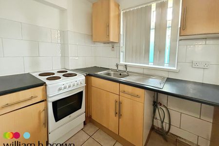 Wennington Road - Photo 3