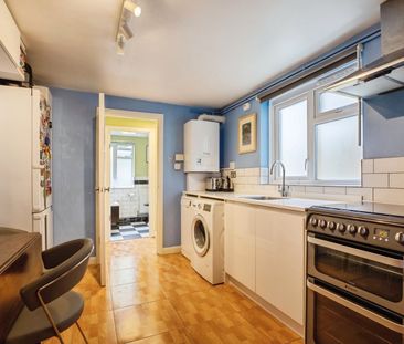 1 Bed Flat, Adys Road, SE15 - Photo 6