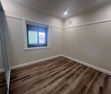 20 Preddys Road, Bexley NSW 2207 - House For Rent | Domain - Photo 6