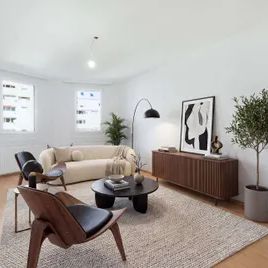 Helle 2-Zimmer-Wohnung mit Loggia & hochwertiger Tischlerküche in ruhiger Innenhoflage - Photo 1