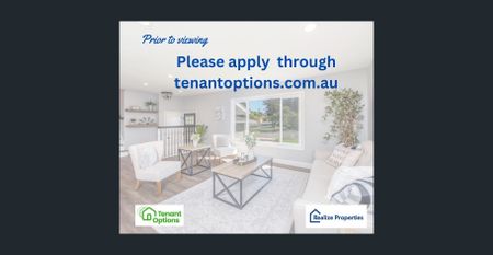 CREME DE LA CREME - LARGEST IN THE GROUP - Photo 2