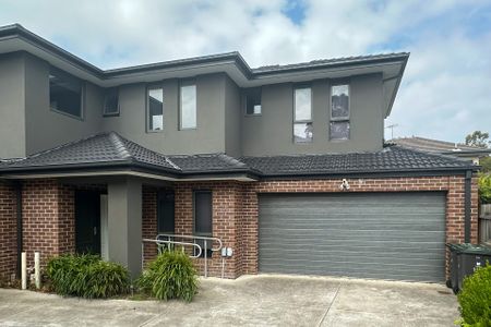 56 Marshall Avenue, Clayton - Photo 2