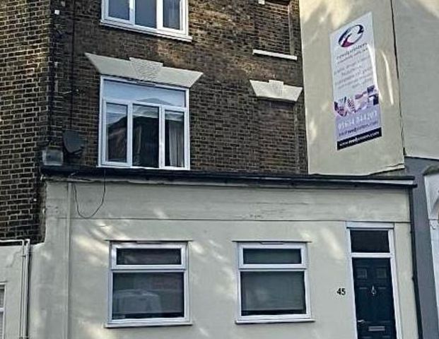 King Street Room 1 - Photo 1