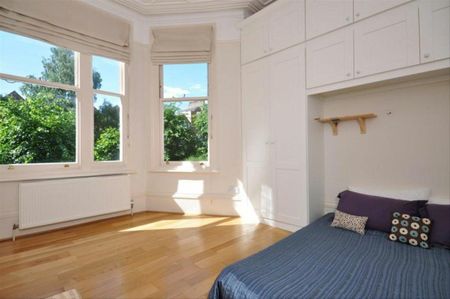 Greencroft Gardens, West Hampstead, NW6 - Photo 3