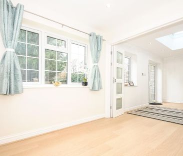 3 bedroom detached house to rent - Photo 1