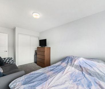 For Lease - 626 Allied Mews, Stittsville - Munster - Richmond, Ontario - Photo 6