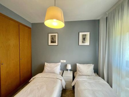 Luxury Apartment for rent in Estepona, Spain - Photo 3