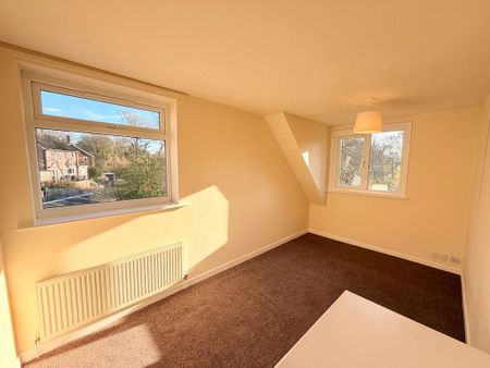 3 bedroom semi-detached house to rent - Photo 4
