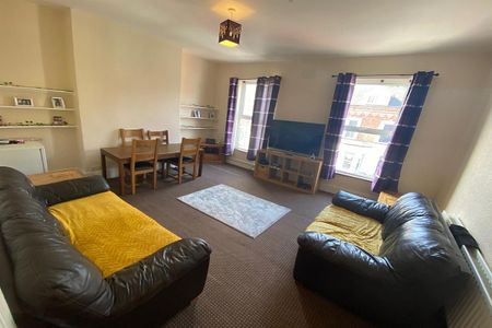 Apt 1, 13 Malone Avenue, Belfast BT9 6EN - Photo 2