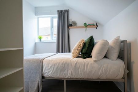 132 bedroom house share to rent - Photo 2