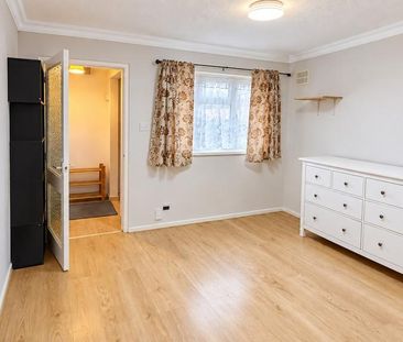 1 bedroom maisonette to rent - Photo 2