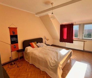 Helles Dachgeschoss-Apartment in Jena mit 3 Zimmern - Foto 1