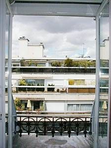 Logement à Paris, Location meublée - Photo 1