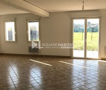 Location Maison 4 pièces 99m² LONGUENESSE 62219 - Photo 1